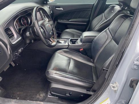 Used 2020 Dodge Charger SXT w/ Plus Group image 5