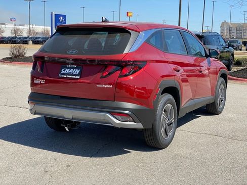 New 2026 Hyundai Tucson Blue SE w/ Tow & Go Package AWD/4WD image 7