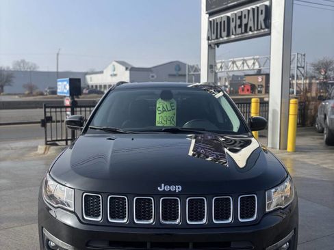 Used 2020 Jeep Compass Latitude w/ Cold Weather Group image 2