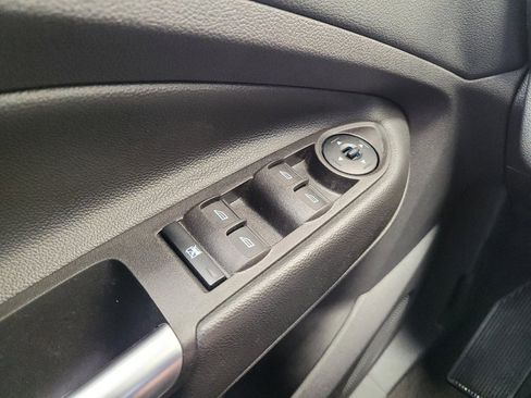 Used 2016 Ford Escape SE FWD image 27