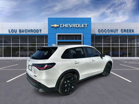 Used 2024 Honda HR-V Sport image 8