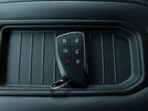 Used 2021 Chevrolet Tahoe Z71 image 29