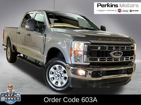 Used 2024 Ford F250 XLT image 1