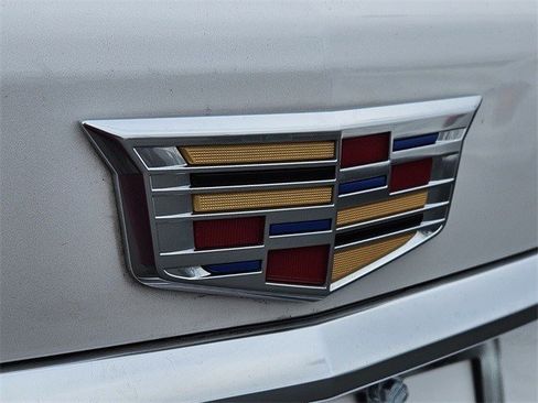 Certified 2025 Cadillac XT5 Premium Luxury image 13