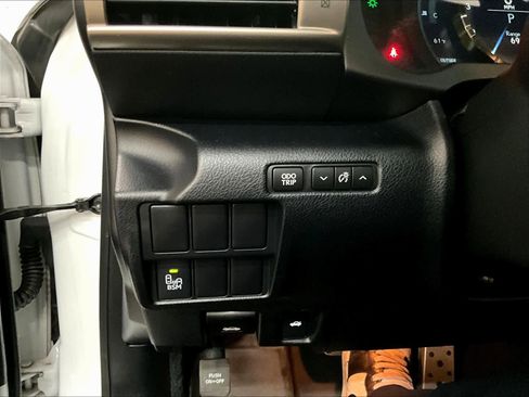 Used 2015 Lexus IS 250 w/ F-Sport Package image 34