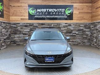 Certified 2023 Hyundai Elantra SEL FWD video 3