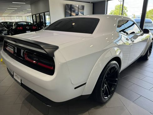Used 2022 Dodge Challenger R/T Scat Pack RWD image 6