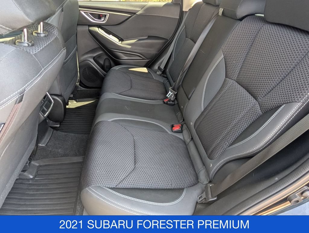 Used 2021 Subaru Forester Premium AWD/4WD image 17