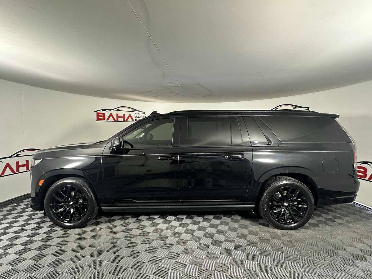 Used 2021 Cadillac Escalade ESV Sport Platinum w/ LPO, ONYX Package AWD/4WD image 5