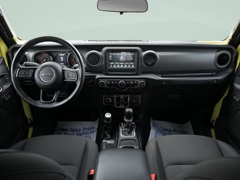Used 2023 Jeep Wrangler Unlimited Sport AWD/4WD image 16