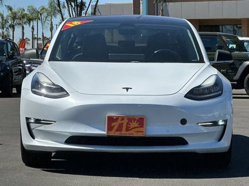 Used 2018 Tesla Model 3 Long Range RWD image 8
