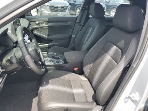 Used 2025 Honda Civic Sport image 17
