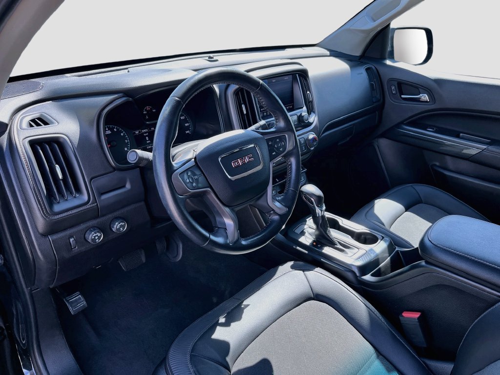 Used 2022 GMC Canyon AT4 w/ Trailering Package AWD/4WD image 9