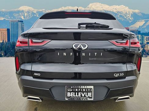 Used 2023 INFINITI QX55 Luxe w/ Cargo Package image 6