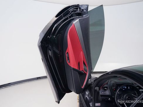 Used 2024 McLaren 750S Spider RWD image 10