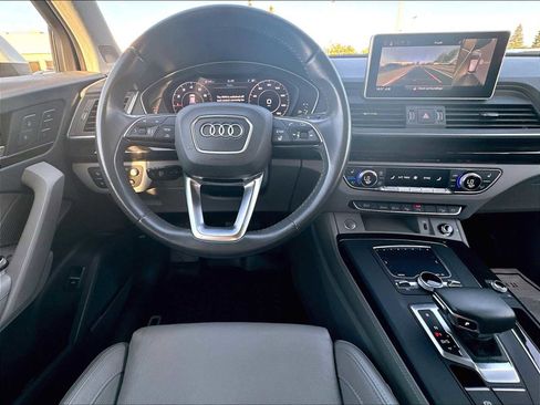Used 2019 Audi Q5 Prestige AWD/4WD image 8