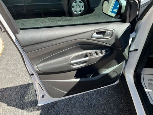 Used 2018 Ford Escape SEL AWD/4WD image 25