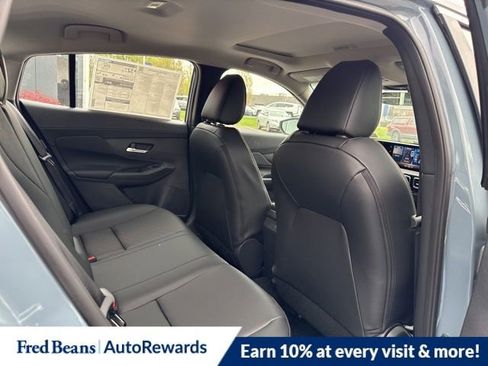 New 2026 Nissan Sentra SR w/ SR Premium Package FWD image 11