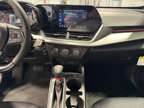 New 2026 Chevrolet Trax RS FWD image 11