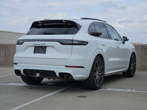 Certified 2021 Porsche Cayenne GTS w/ Premium Package Plus image 8