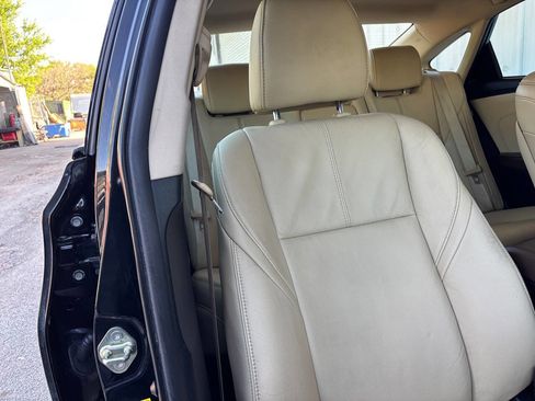 Used 2015 Toyota Avalon XLE image 14