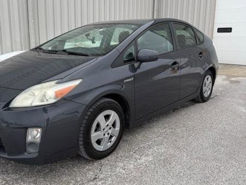 Used 2010 Toyota Prius Three w/ Navigation Pkg image 2