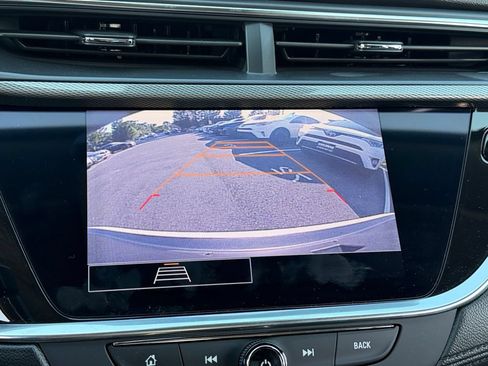Used 2022 Buick Encore GX Select AWD/4WD image 21