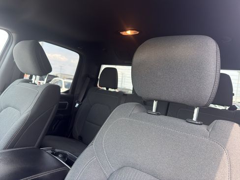 Used 2021 RAM 1500 Big Horn AWD/4WD image 28