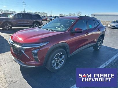 Certified 2025 Chevrolet Trax LT w/ LT Convenience Package