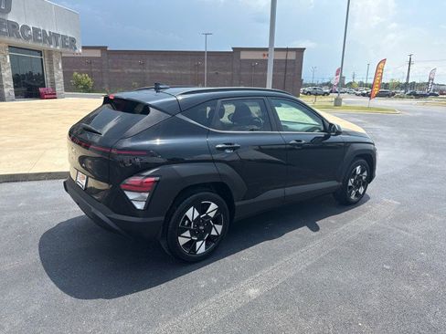 Used 2024 Hyundai Kona SEL w/ Convenience Package image 4