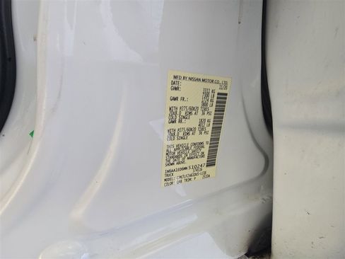 Used 2021 Nissan Titan Platinum Reserve w/ Moonroof Package image 34