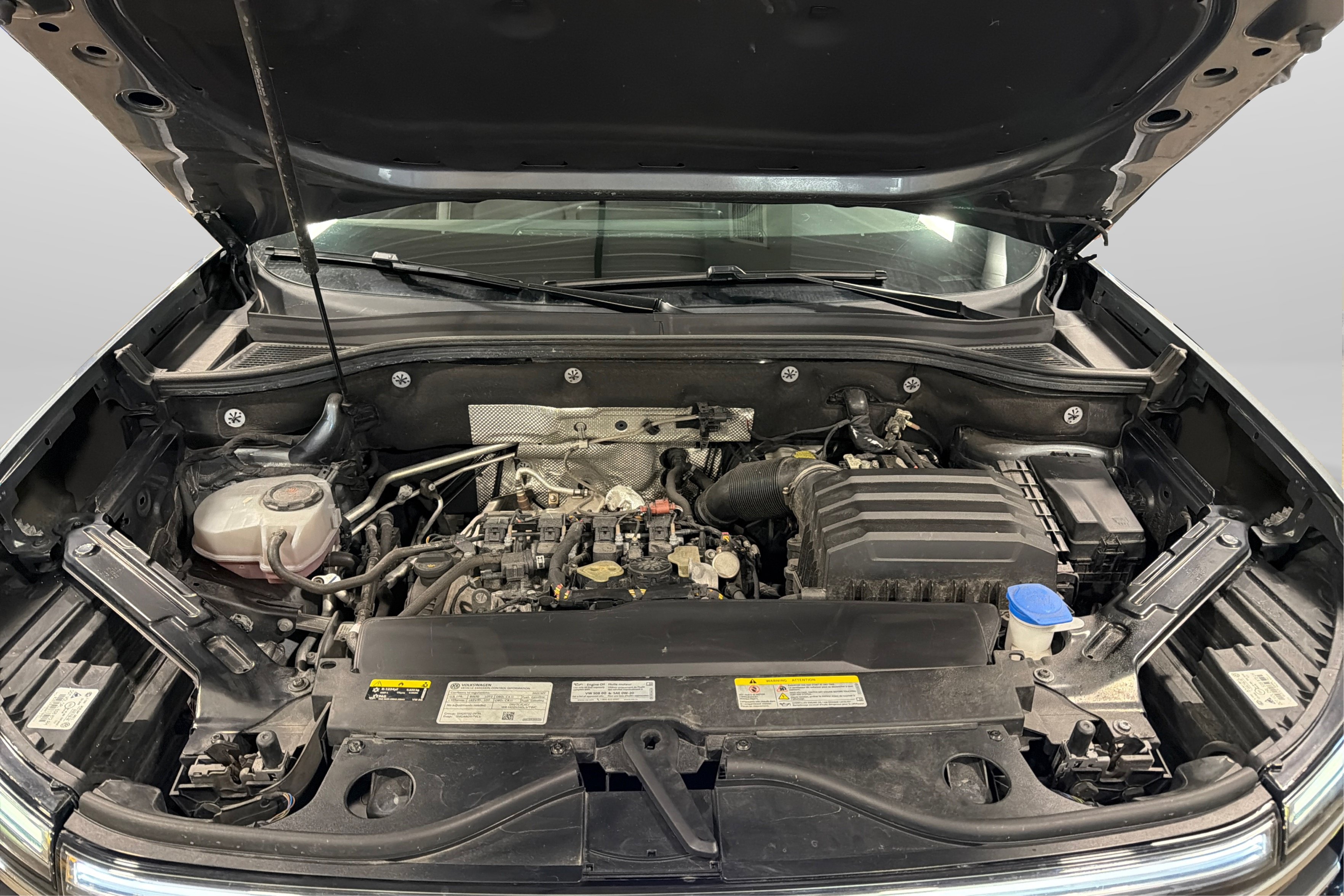 Used 2025 Volkswagen Atlas SE FWD image 11
