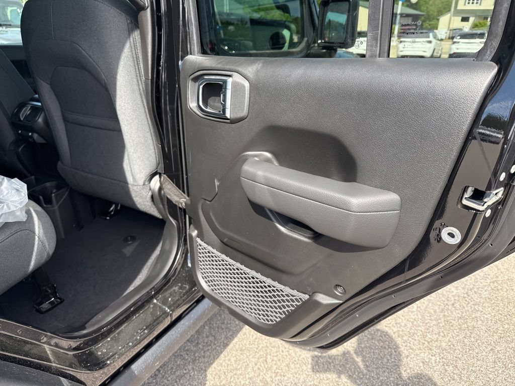 New 2026 Jeep Wrangler Unlimited Sport AWD/4WD image 22