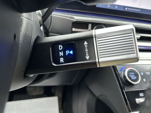 Used 2024 Hyundai Santa Fe Limited image 24