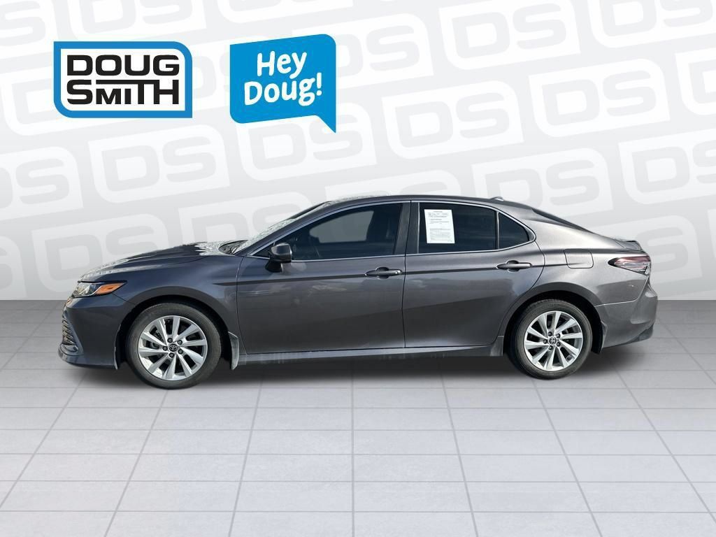 Used 2024 Toyota Camry LE AWD/4WD image 2