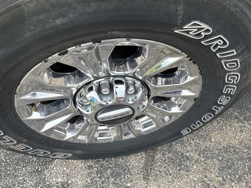 Used 2017 Ford F250 Lariat w/ Chrome Package AWD/4WD image 3
