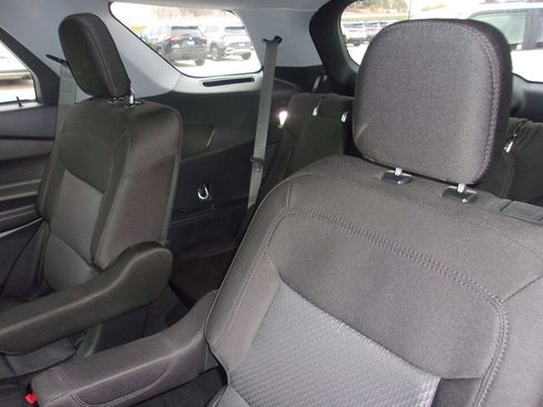 Used 2023 Ford Explorer XLT w/ Class IV Trailer Tow Package image 13