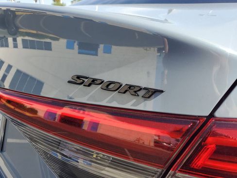 Certified 2023 Honda Civic Sport image 7