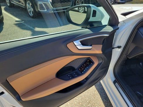 Certified 2025 Audi A5 2.0T Premium w/ Convenience Package image 18