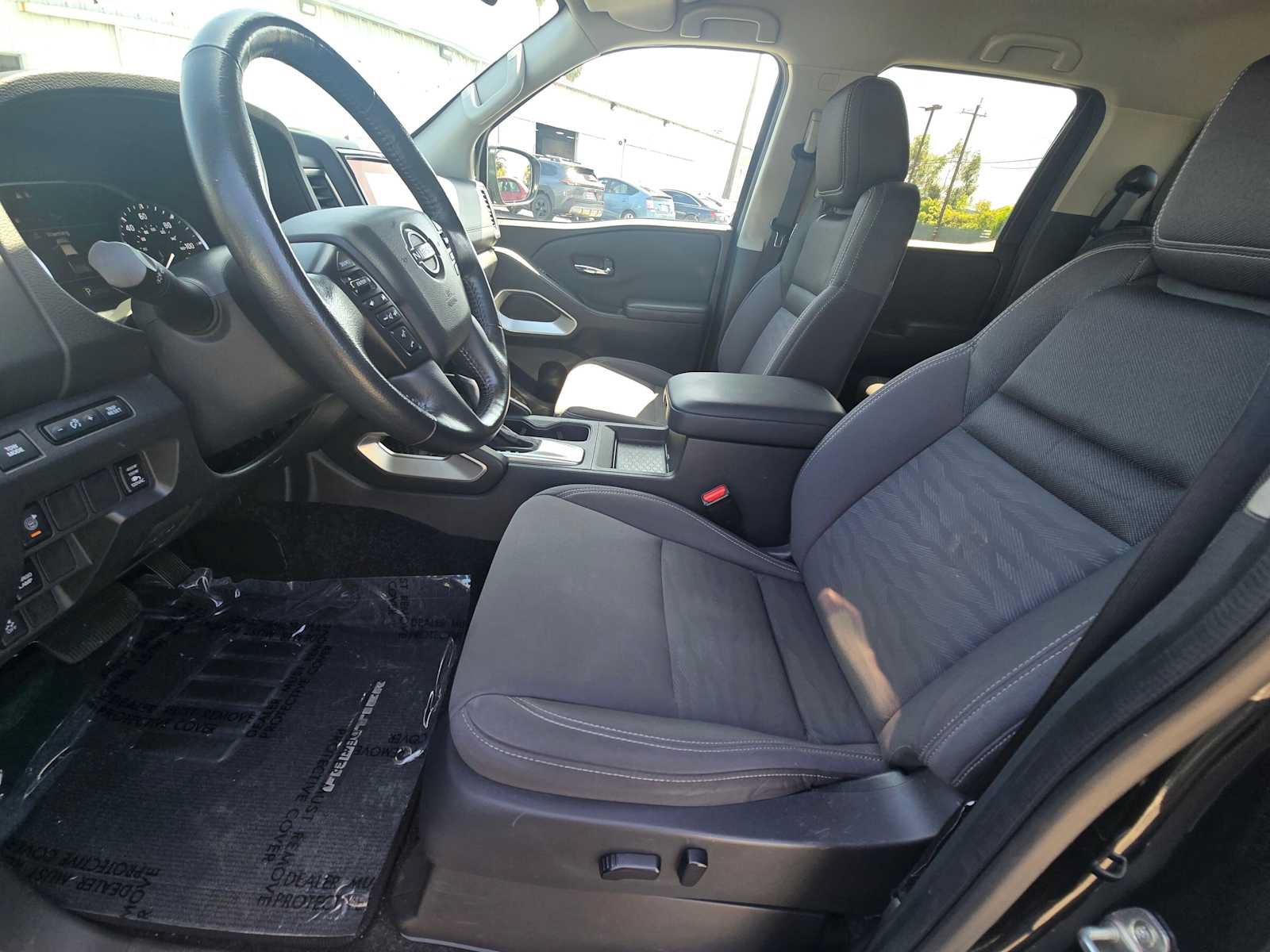Used 2023 Nissan Frontier SV w/ SV Convenience Package RWD image 21
