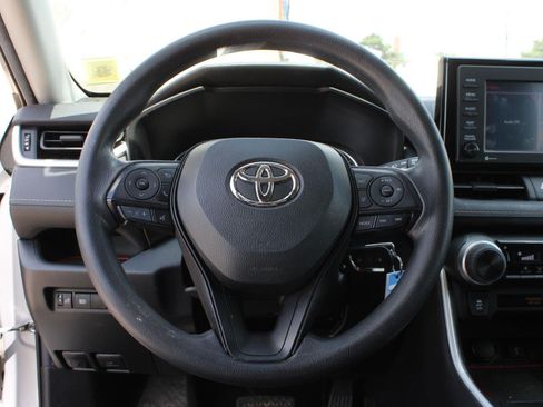 Used 2020 Toyota RAV4 LE w/ All Weather Liner Package AWD/4WD image 9