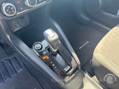 Used 2022 Nissan Kicks S FWD image 24