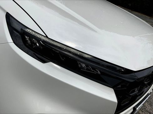 Used 2026 Honda CR-V Sport Touring image 31