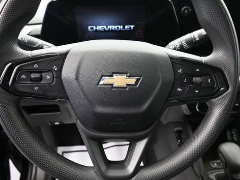 Used 2025 Chevrolet TrailBlazer LT AWD/4WD image 33