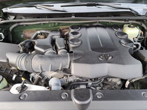 Used 2021 Toyota 4Runner Trail Special Edition image 31