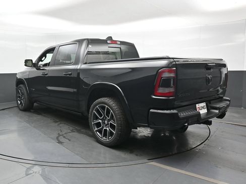 Used 2019 RAM 1500 Laramie AWD/4WD image 8