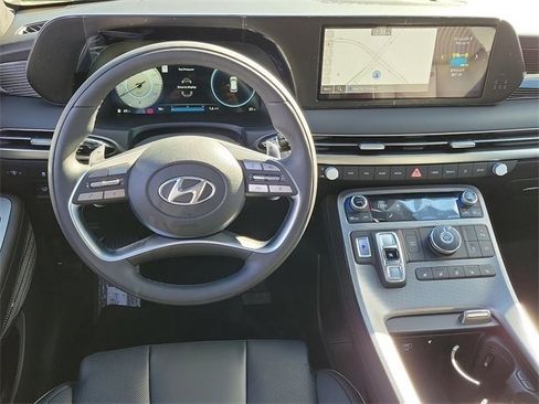 New 2025 Hyundai Palisade Calligraphy image 3
