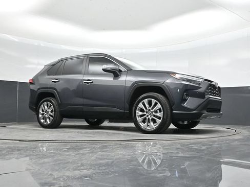 Used 2025 Toyota RAV4 Limited FWD image 55