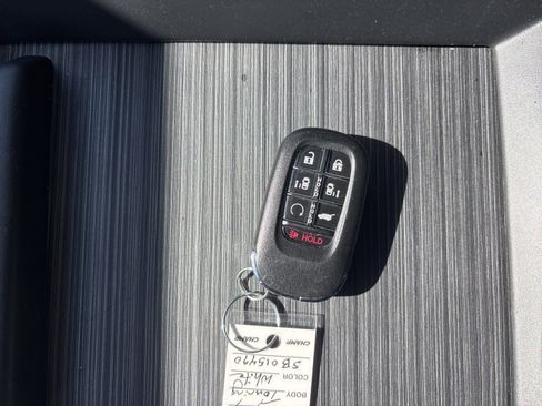 Certified 2025 Honda Odyssey Touring image 31