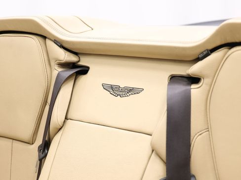 Used 2016 Aston Martin Vanquish Volante RWD image 41